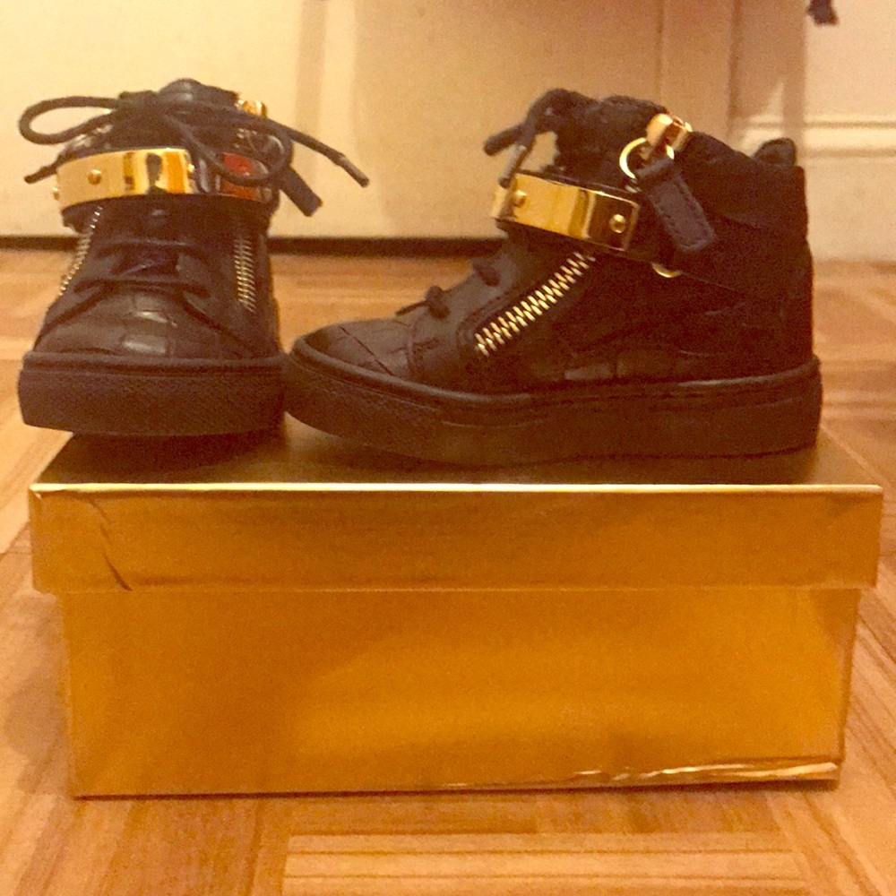 Giuseppe Junior Sneakers